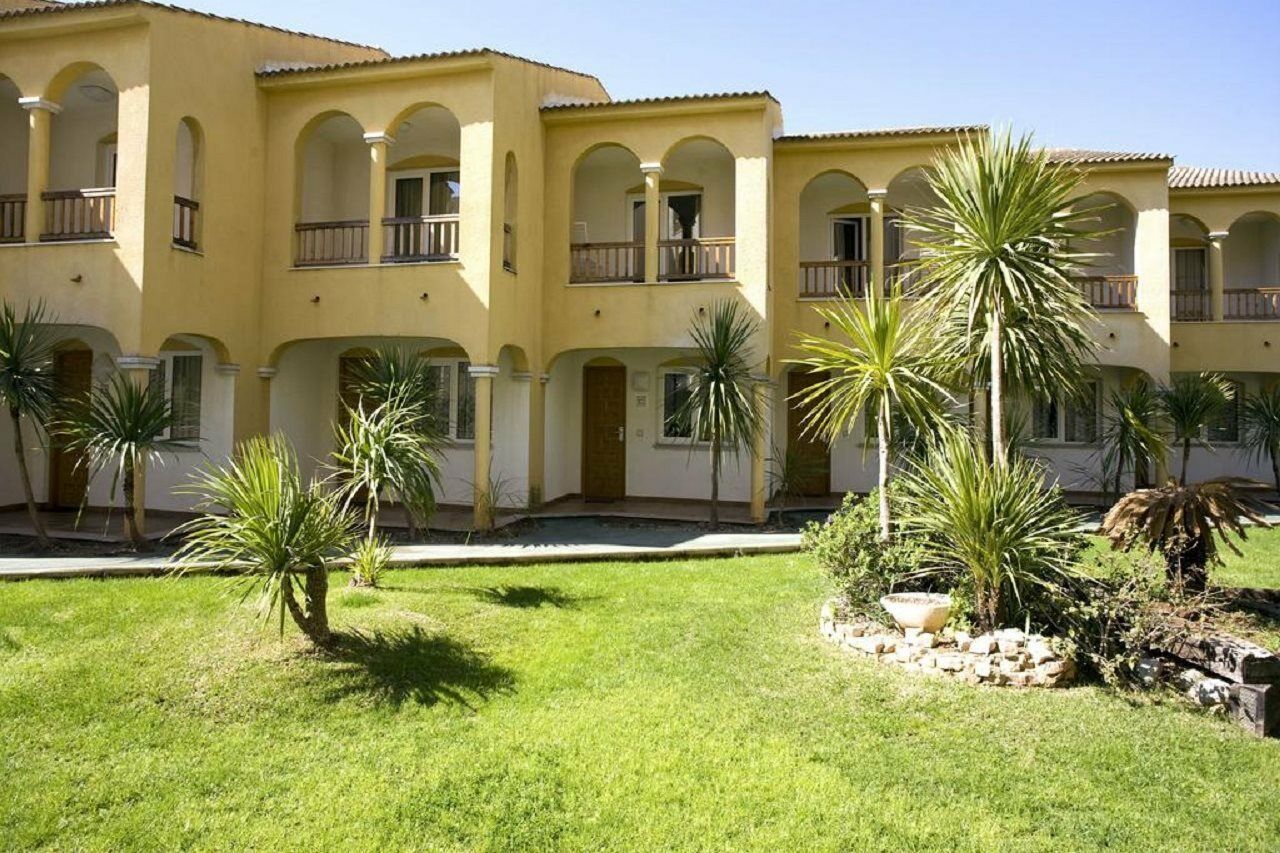 Apartamentos Turisticos Jardines Del Plaza Peñíscola エクステリア 写真